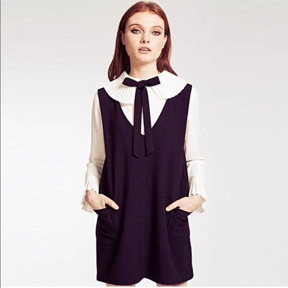 Modcloth Tops - ModCloth Dahlia Darcy pleat collar blouse bow top